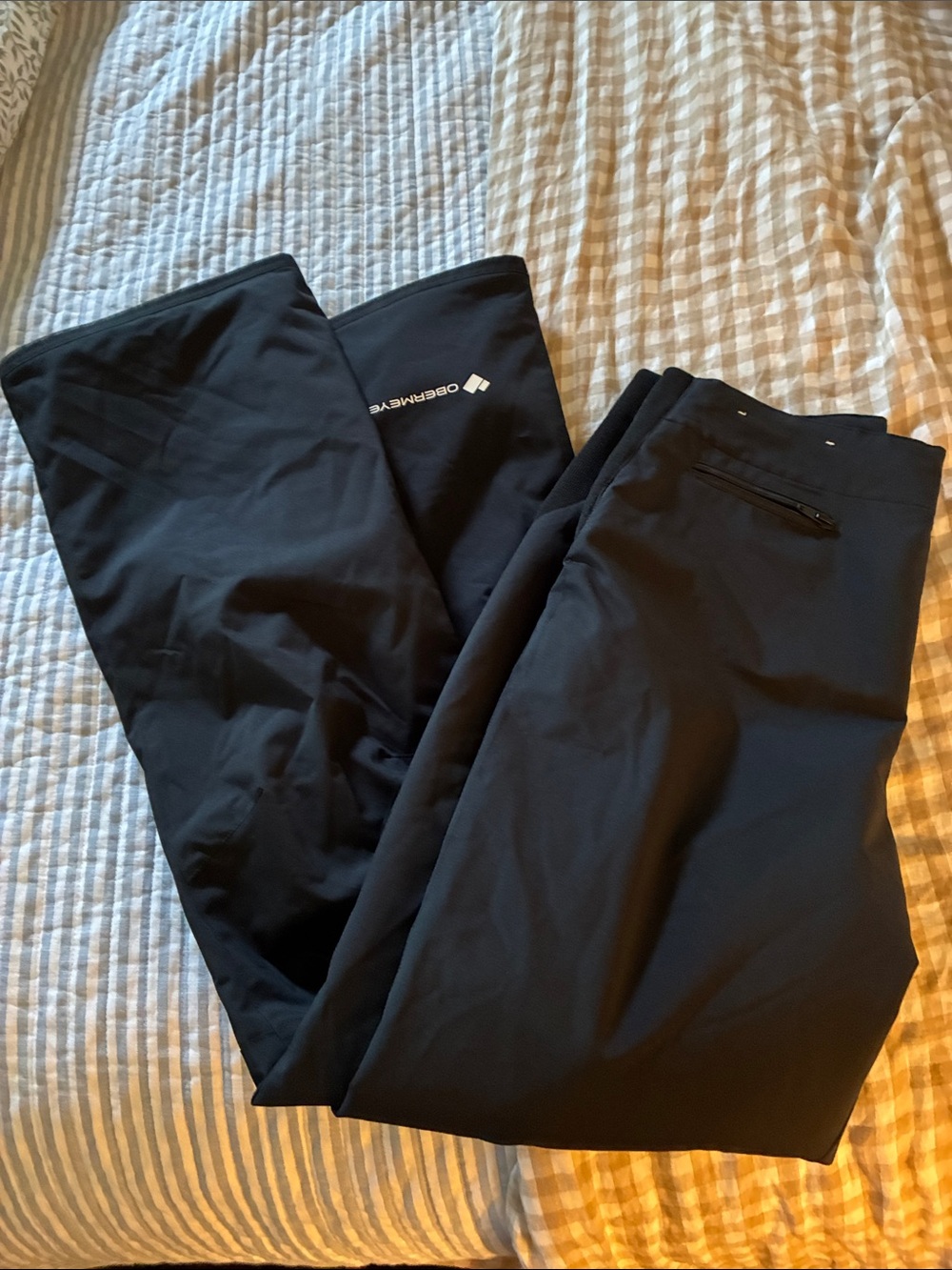 Obermeyer Black Women's Ski Pants with Subtle Logo